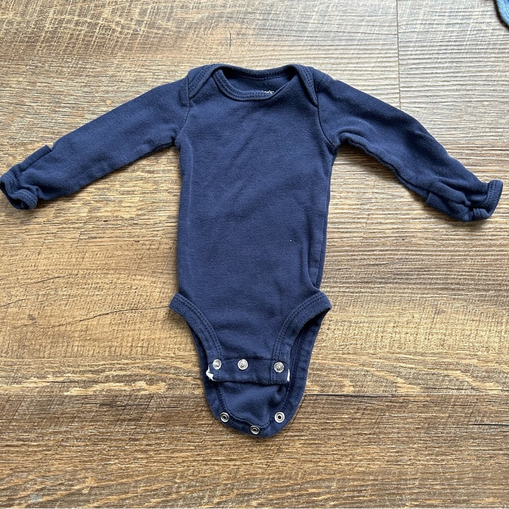 Carter’s Newborn Onesie Lot Solid Colors Onesies Boy Girl Gender Neutral Unisex - Picture 2 of 14